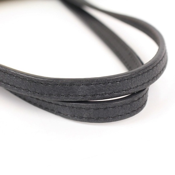 Louis Vuitton Lock Me Cover Noir Shoulder Bag - Picture 6 of 7